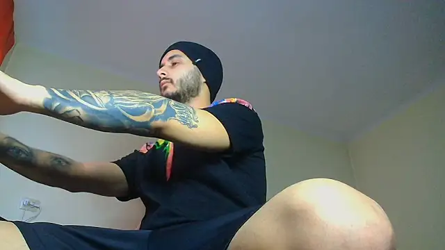 XanderCage99 online show from January 18, 6:09 am