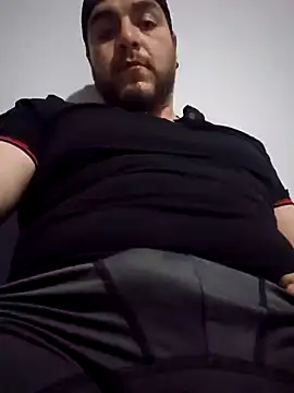 shaggy696909 online show from December 31, 1:47 am