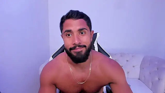 Santiago huntt online show from November 13, 9:52 pm