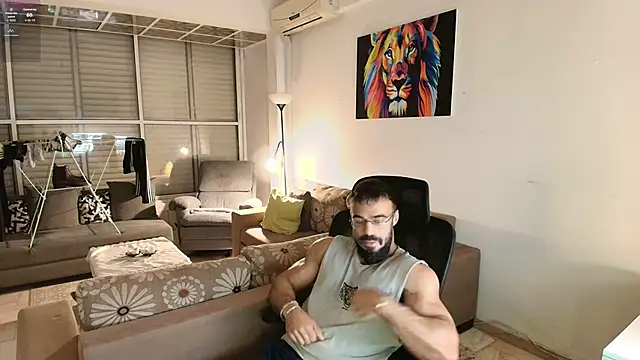 todddantes25 online show from February 8, 3:45 am