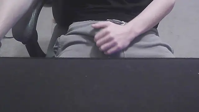 LoveFun02 online show from December 1, 3:09 am