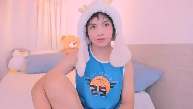 AllanYong18 online show from January 15, 6:06 am