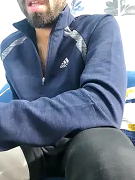 TOPMOON001 online show from January 7, 12:16 pm