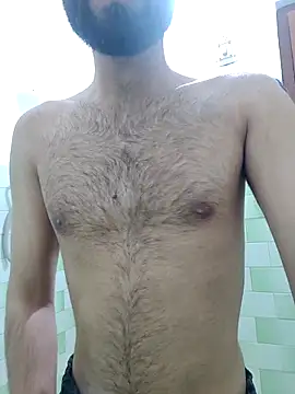 TOPMOON001 online show from March 13, 9:16 pm