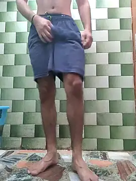 TOPMOON001 online show from September 15, 7:43 am