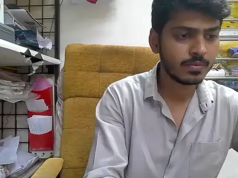 Snapshot of cute_modell chatting on October 30, 12:06 pm cute modell online show from October 30, 12:06 pm