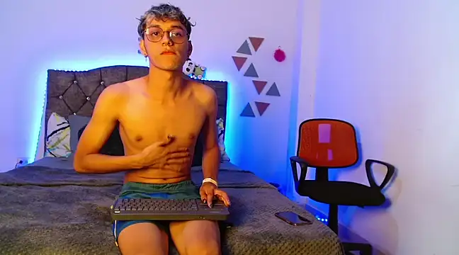 andrew willyams online show from January 19, 10:39 pm