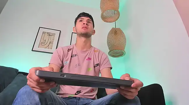 orlando yate online show from February 7, 6:02 pm