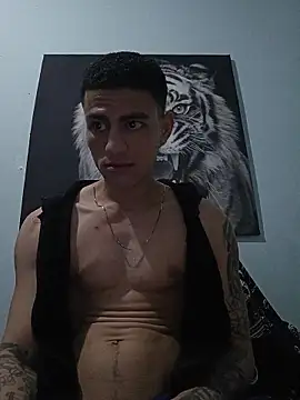 dany hardy online show from December 5, 10:28 pm