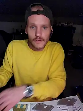 SoxxyNsh online show from November 23, 6:24 am