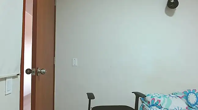 BlakeShatterr online show from January 19, 1:22 pm