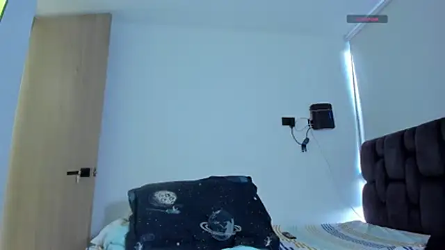 austinoficial online show from March 7, 10:29 pm