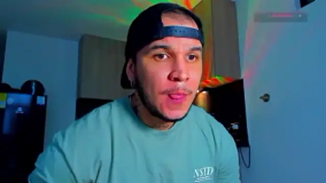 austinoficial online show from April 6, 9:59 pm