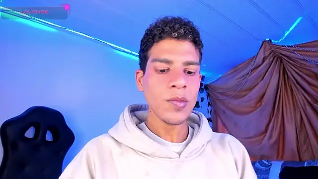 Ethan Boyy online show from November 21, 10:31 pm