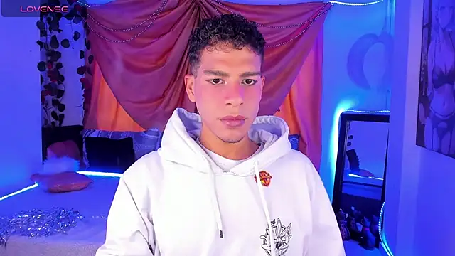 Ethan Boyy online show from October 22, 9:18 pm