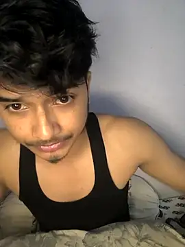 Snapshot of kaif_220 chatting on October 6, 9:58 am kaif 220 online show from October 6, 9:58 am