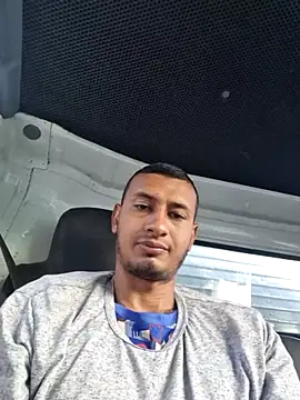 DrakeVega online show from February 24, 1:21 pm