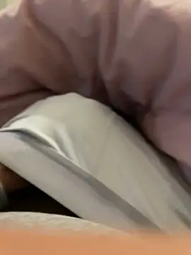 ezeksbrhuge online show from January 14, 5:12 pm