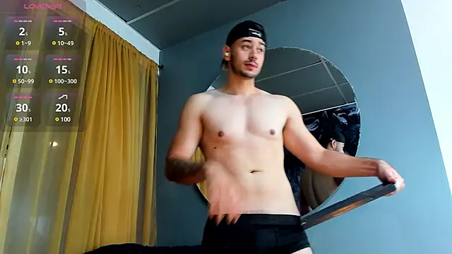 Salvatore costa online show from March 15, 8:43 pm