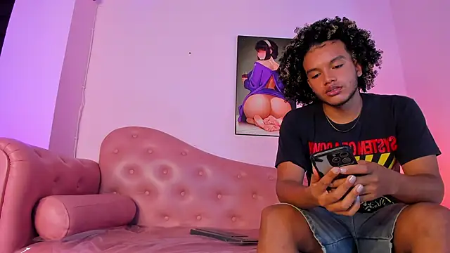 DanteAndKyle online show from December 19, 10:50 pm