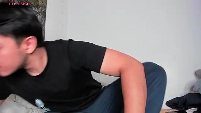 Amon  ashford online show from March 21, 7:12 am