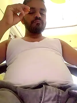 RaviRoy2326 online show from February 22, 9:45 am