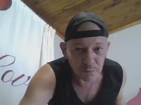 ourjourneyxoxoxo online show from January 23, 6:14 pm