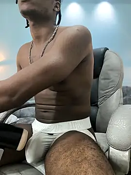 xxxhotbbc online show from October 5, 3:21 am