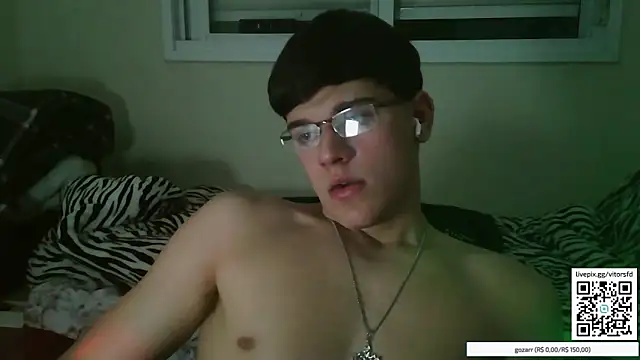 vitorsafado19 online show from October 16, 2:08 am