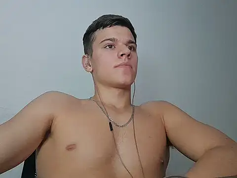 vitorsafado19 online show from February 17, 4:09 am