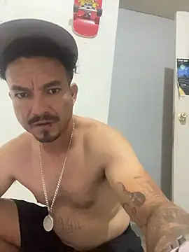 paullliliu online show from July 12, 10:50 am