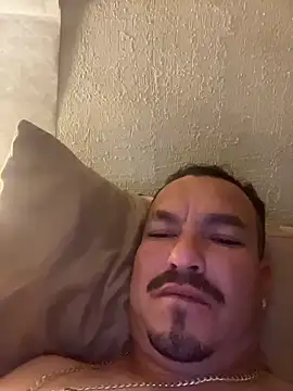 paullliliu online show from December 23, 10:24 am