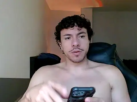 ttylloserxxx online show from April 23, 2:30 pm