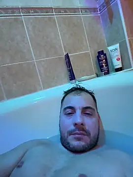 Snapshot of justeqqun chatting on February 9, 5:43 pm justeqqun online show from February 9, 5:43 pm