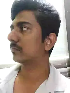 Shaggy010199 online show from February 6, 2:26 pm