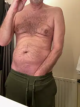 vincent1522 online show from March 3, 7:07 am