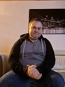 Pourleplasirs online show from January 30, 12:18 am