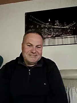 Pourleplasirs online show from May 16, 11:36 pm