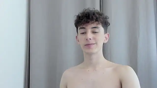 miketwink online show from October 26, 5:20 am