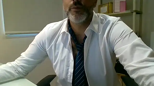 66MA69 online show from November 14, 3:24 pm