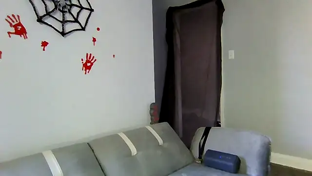 cruz815 online show from October 24, 5:36 pm