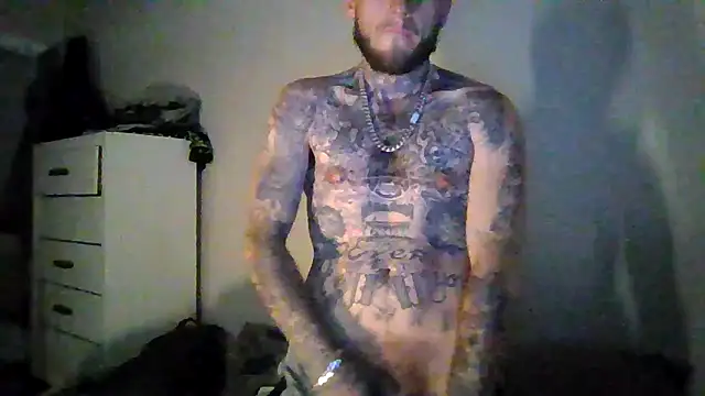 cruz815 online show from April 17, 8:28 am