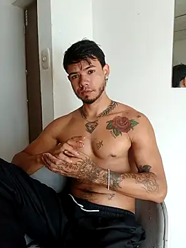 Niick01  online show from February 4, 4:02 pm