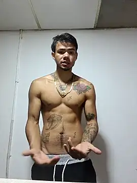 Niick01  online show from December 20, 1:29 pm