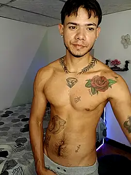 Niick01  online show from January 8, 8:47 pm