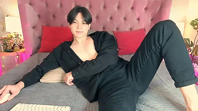 Snapshot of just_gay_ chatting on March 9, 1:48 pm just gay  online show from March 9, 1:48 pm