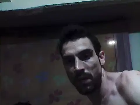 Snapshot of beatle666 chatting on February 21, 1:22 am beatle666 online show from February 21, 1:22 am