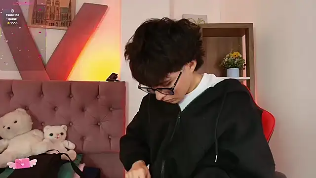 PepperTwink online show from February 23, 1:24 pm