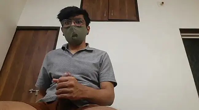 kk77102 online show from March 5, 6:23 pm