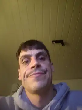 leinadanal online show from February 6, 10:53 pm